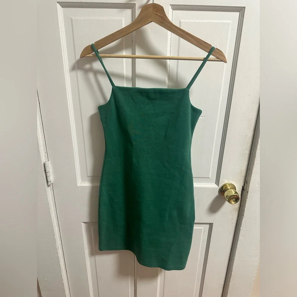 Green spaghetti mini dress, Oak + Fort - great NWT Size S - Picture 1 of 4